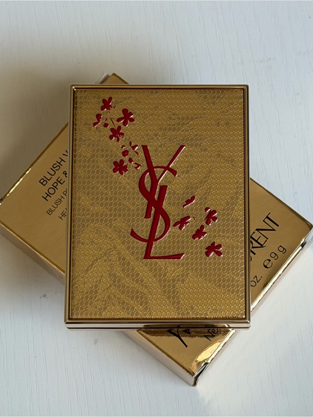 Yves Saint Laurent Blush Volupte
